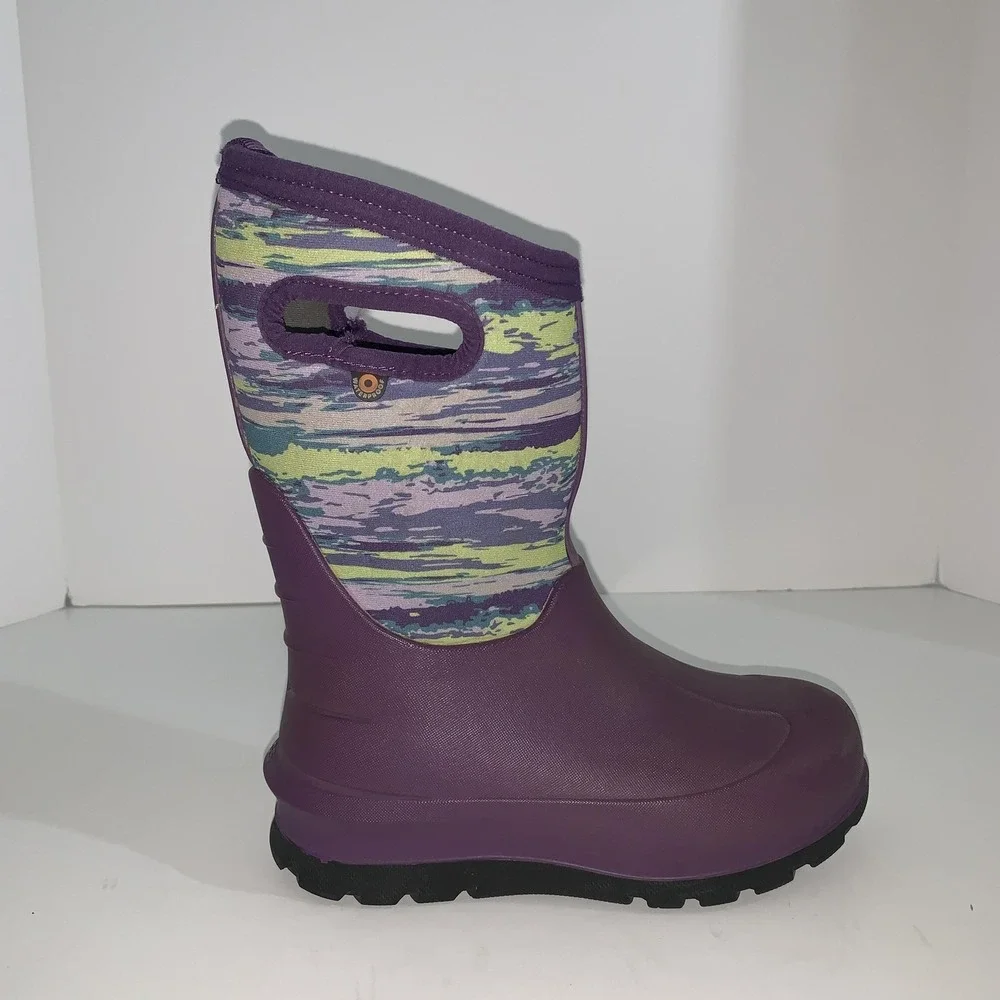 Bogs Neo-Classic Sunset Boots Kids Size 2 Purple Camo Print Waterproof Winter